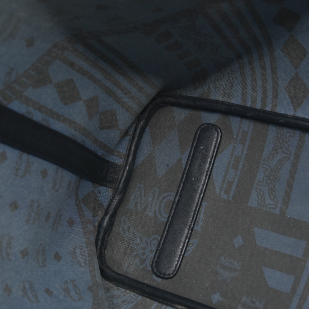 $770 MCM Tote Silver Metallic Liz Reversible Tote