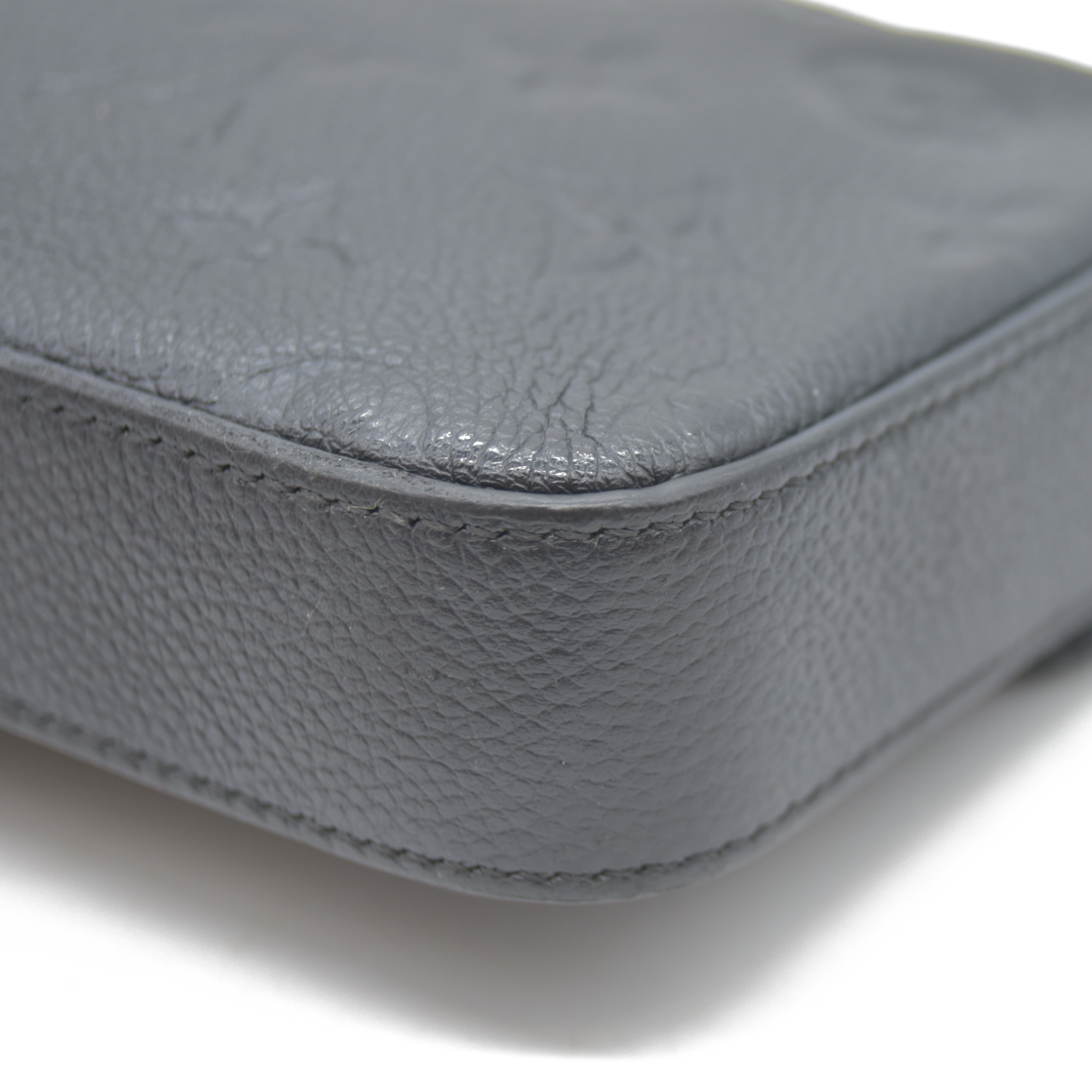 Louis Vuitton  Empreinte Pochette Felicie Chain Wallet Black