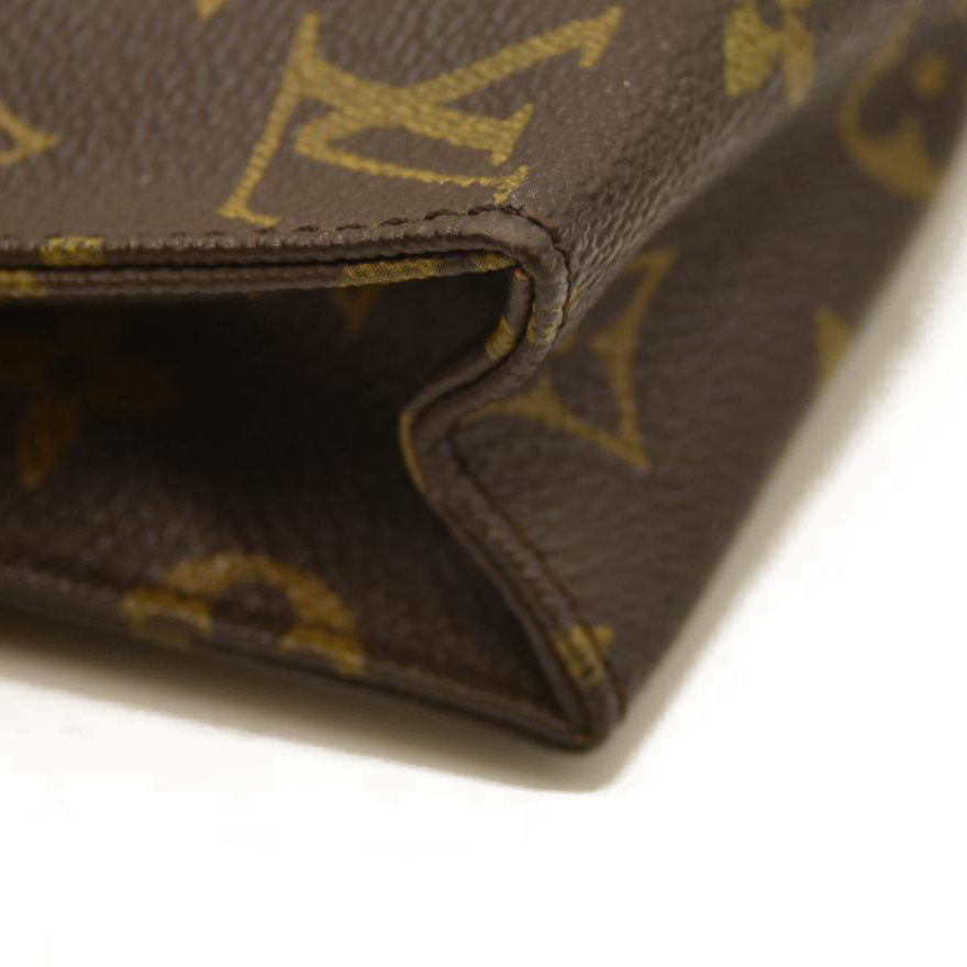 Louis Vuitton  Monogram Toiletry Pouch 19 861