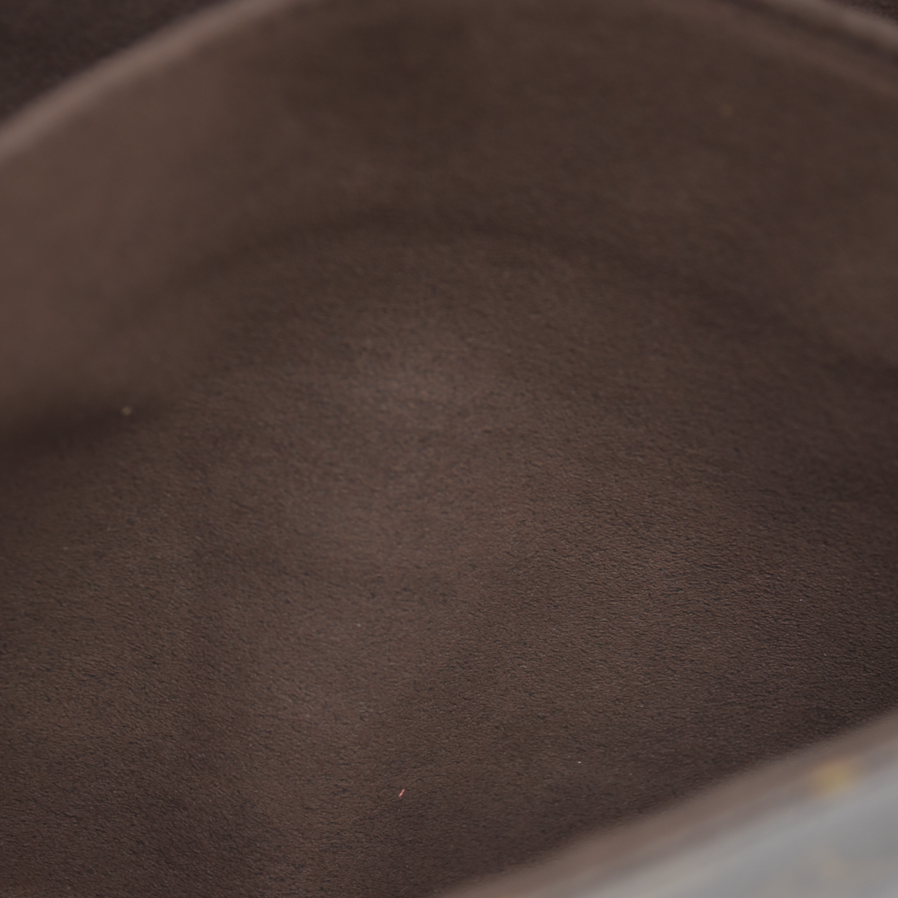 Louis Vuitton  Monogram Pochette Metis AR0148