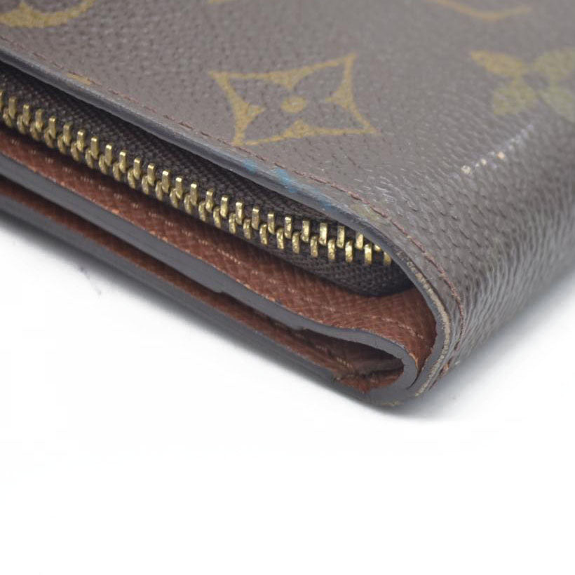 AUCTION $590 Louis Vuitton  Monogram Compact Zippe Zipped Wallet