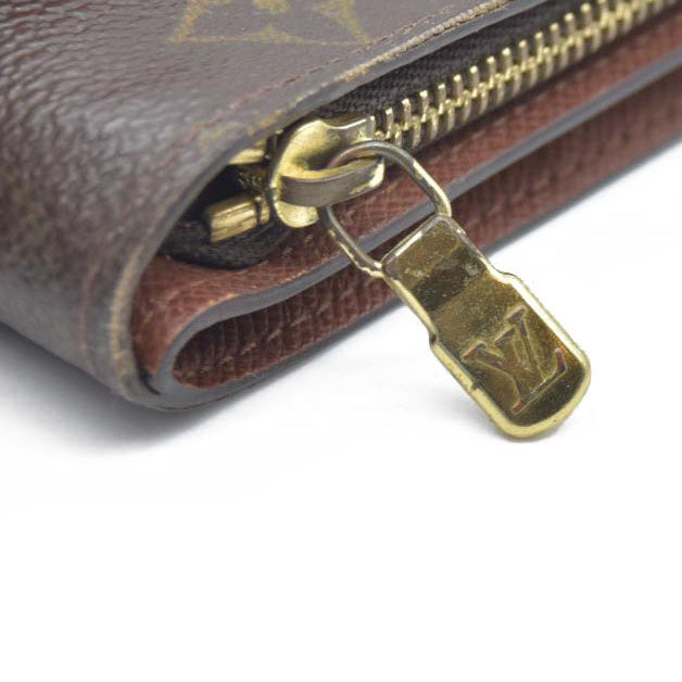 AUCTION $590 Louis Vuitton  Monogram Compact Zippe Zipped Wallet