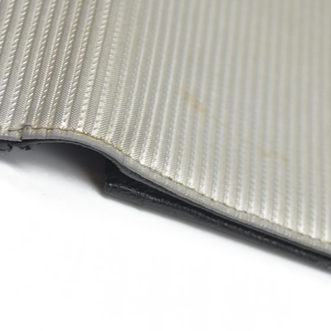$780  BVLGARI Millerige PVC Leather Long Bifold Wallet Silver
