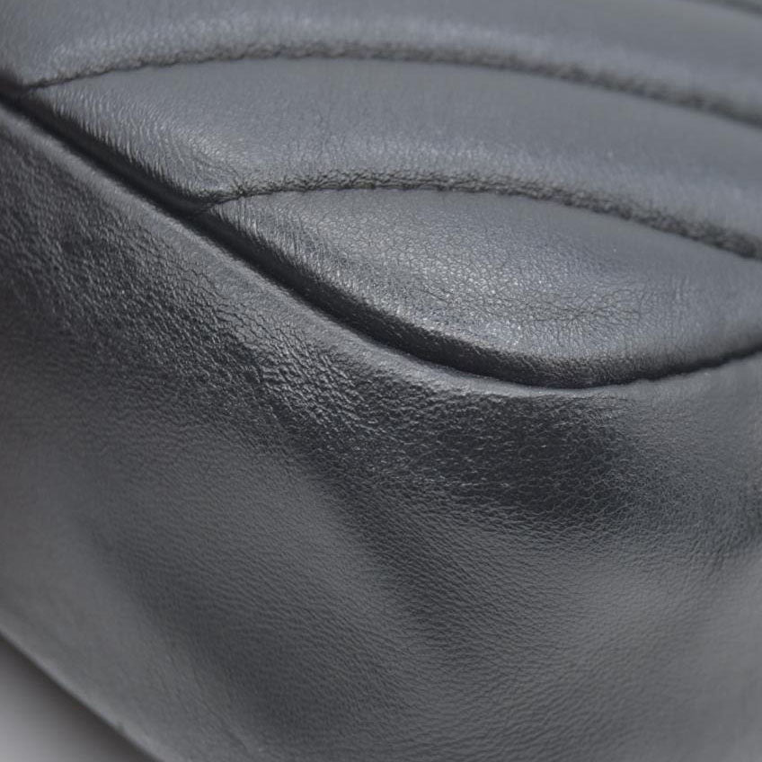$3100 Chanel  Lambskin Chevron Quilted Camera Case Black