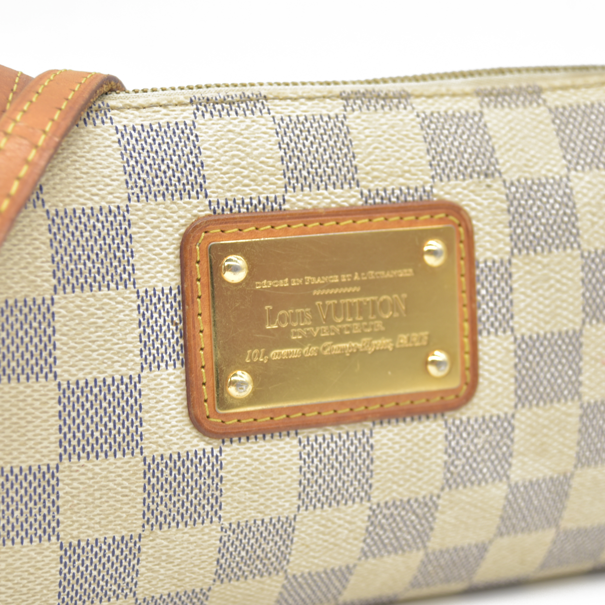 Louis Vuitton  Damier Azur Eva Clutch DU4190