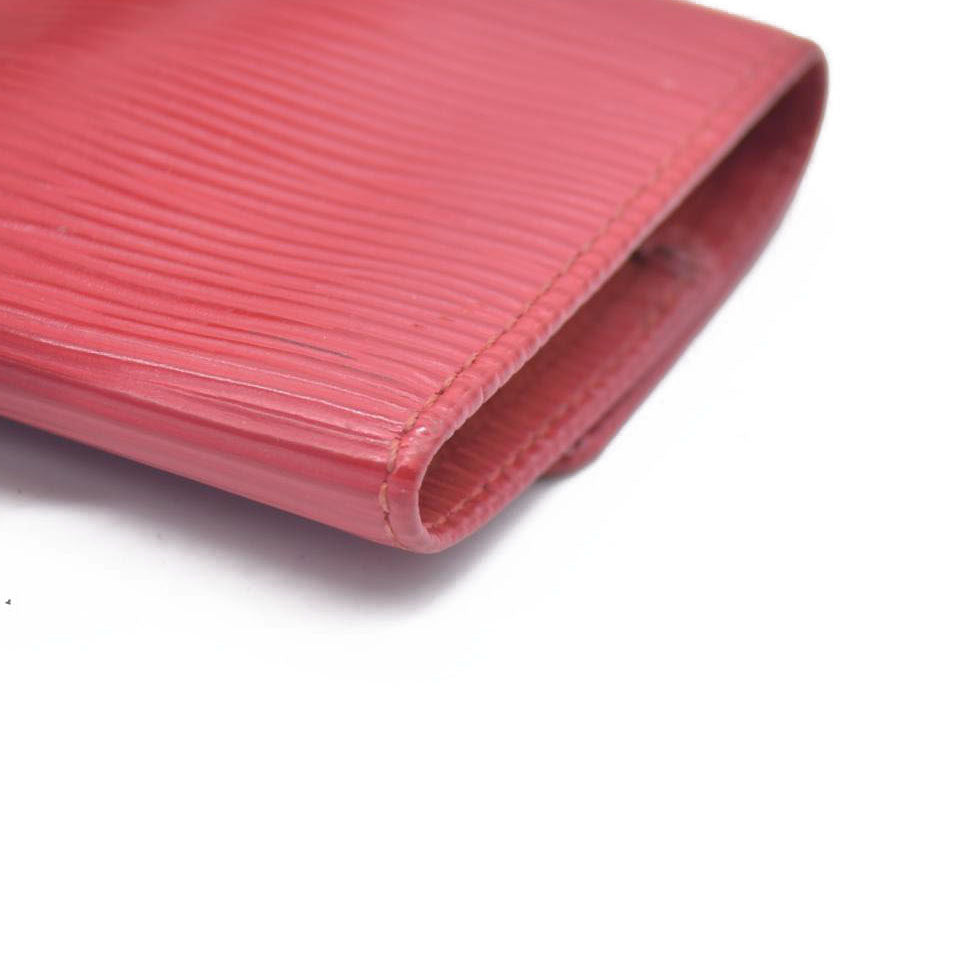 AUCTION $445 Louis Vuitton  Epi Multicles 6 Key Holder Rubis