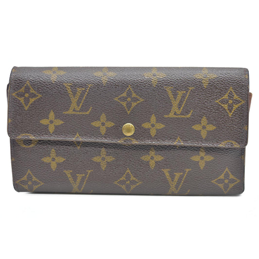 AUCTION $720 Louis Vuitton  Monogram Sarah Wallet
