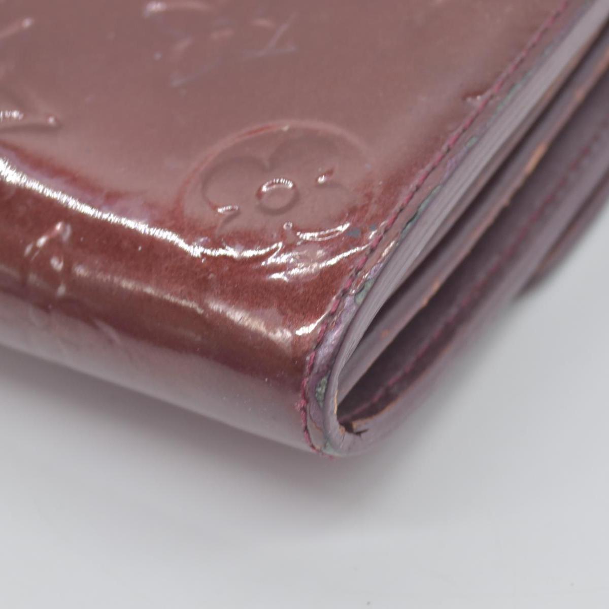 $840 Louis Vuitton Vintage Monogram Vernis Sarah Wallet Burgundy