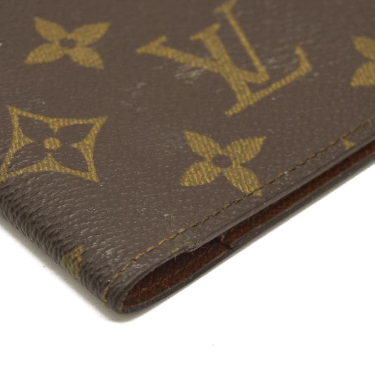 Louis Vuitton  Monogram Passport Cover MI0963