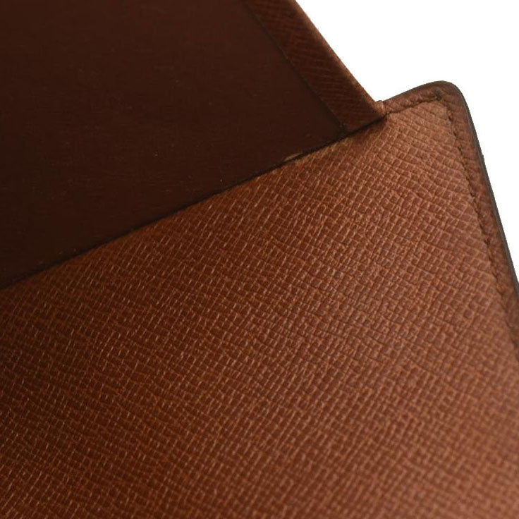 Louis Vuitton  Monogram Passport Cover MI0963