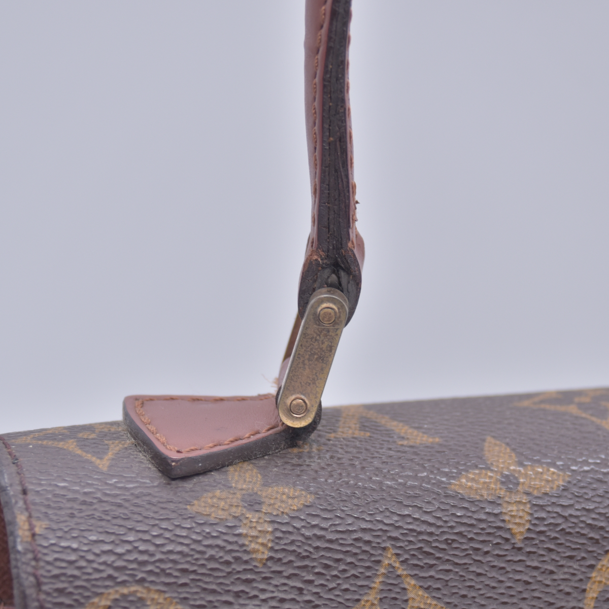 $1290 1994 LOUIS VUITTON Monogram Concorde A20994 10020825