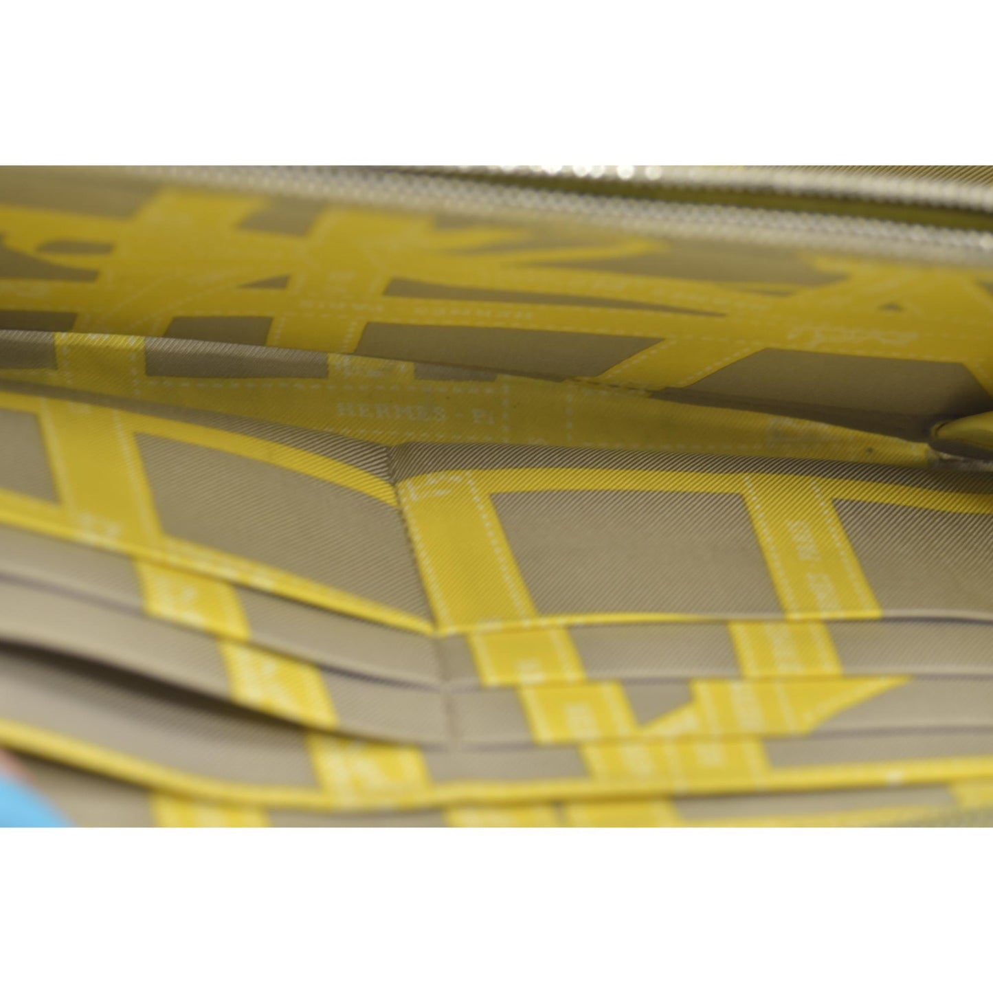 HERMES Silk-In Azap Long Zip Around Wallet Yellow Epsom
