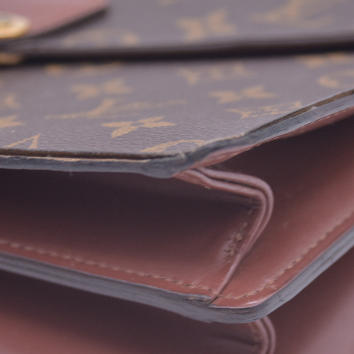 $1290 1994 LOUIS VUITTON Monogram Concorde A20994 10020825