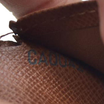 AUCTION $750  Louis Vuitton  Monogram French Purse Wallet CA0042