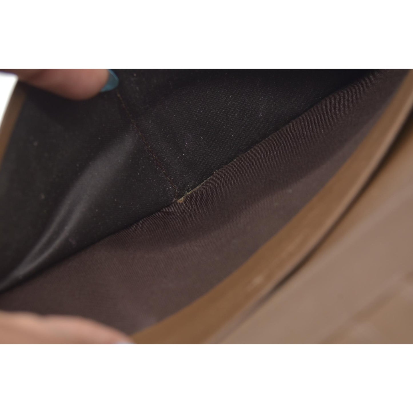 Loewe Anagram Medium Beige Leather and Leather Wallets