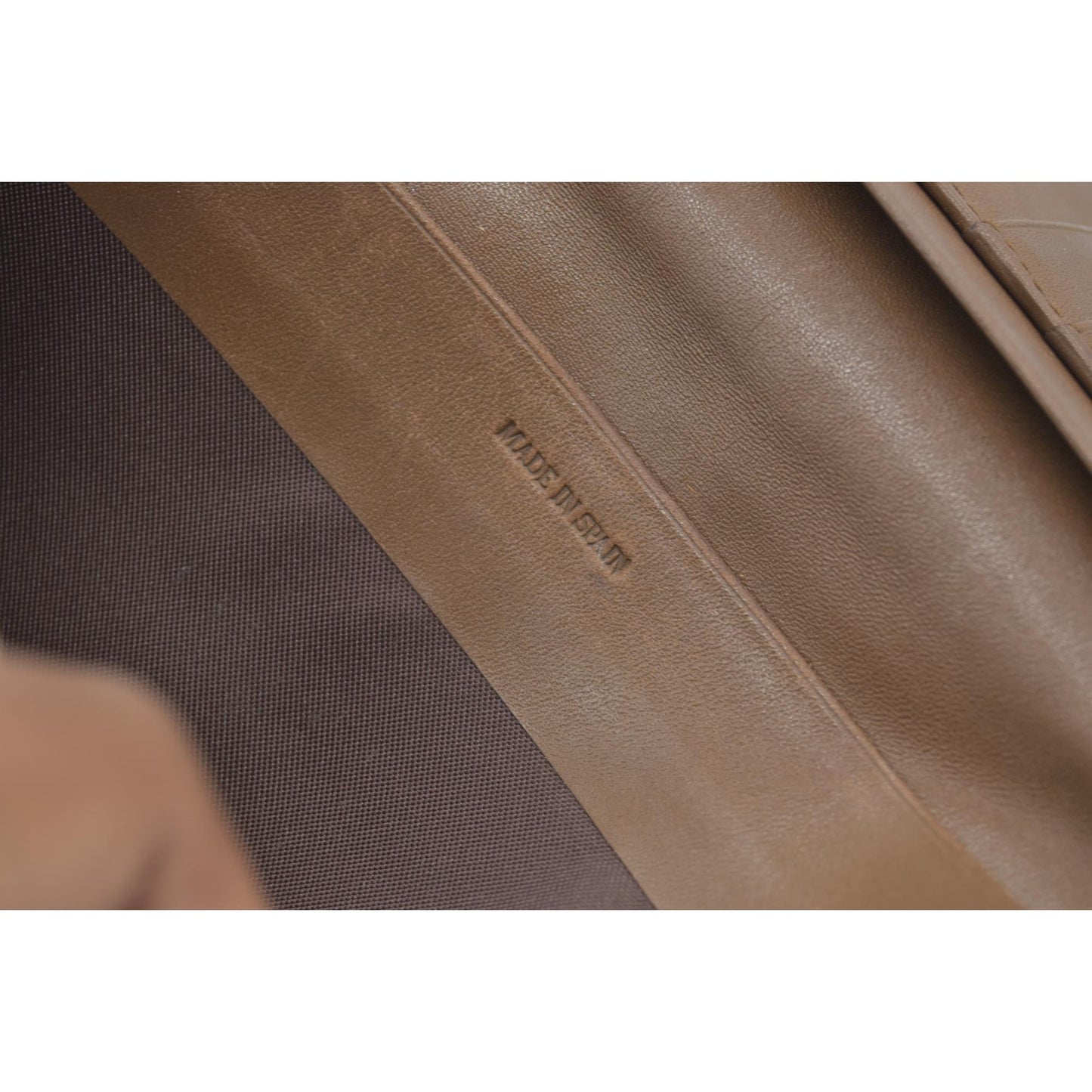 Loewe Anagram Medium Beige Leather and Leather Wallets
