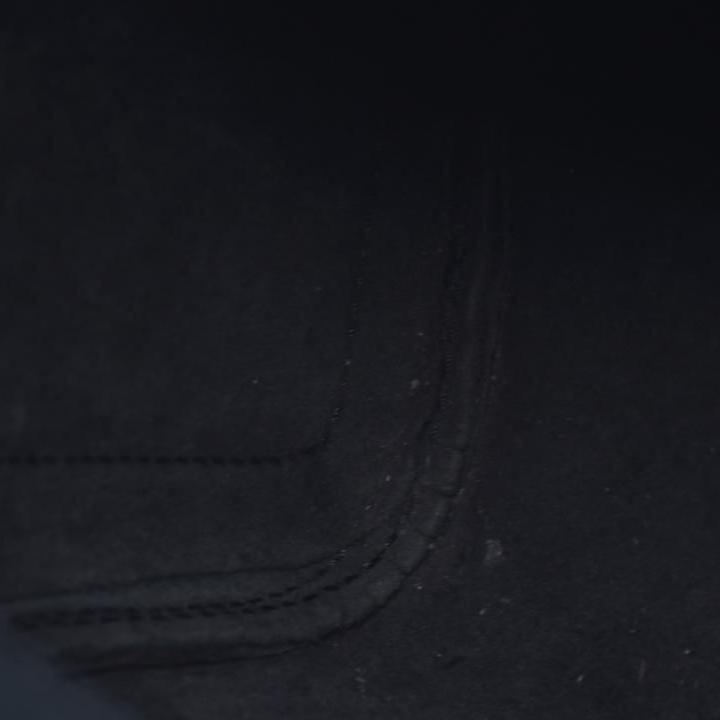 $1450 1991 LOUIS VUITTON Epi Speedy 25 Noir Black VI0991 CONSIGNMENT 10021550