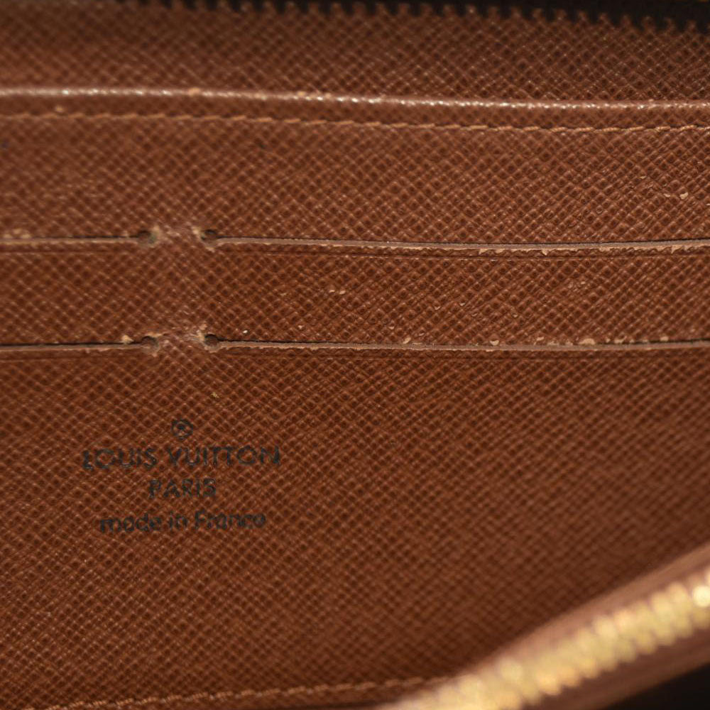 Louis Vuitton  Monogram Zippy Wallet SP4130