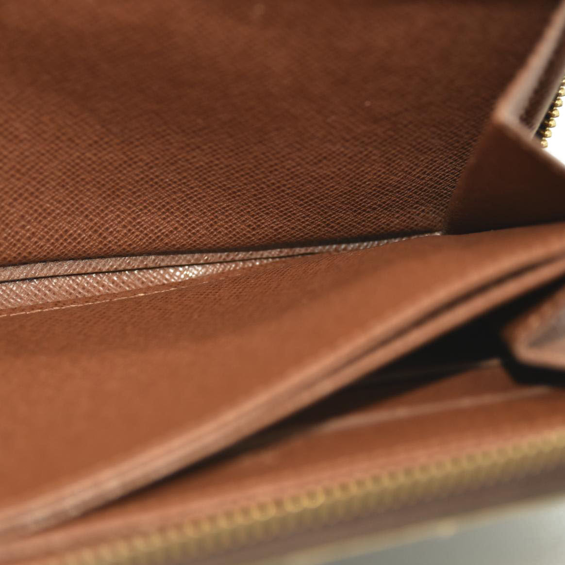 Louis Vuitton  Monogram Zippy Wallet SP4130