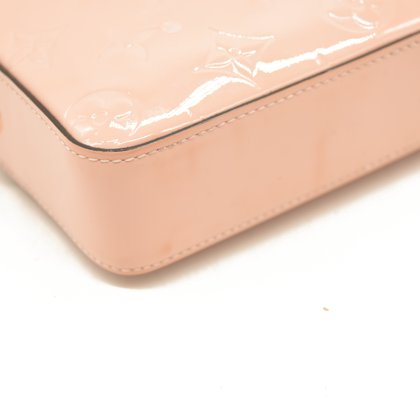 Louis Vuitton  Vernis Camera Pouch Rose Ballerine TS3177