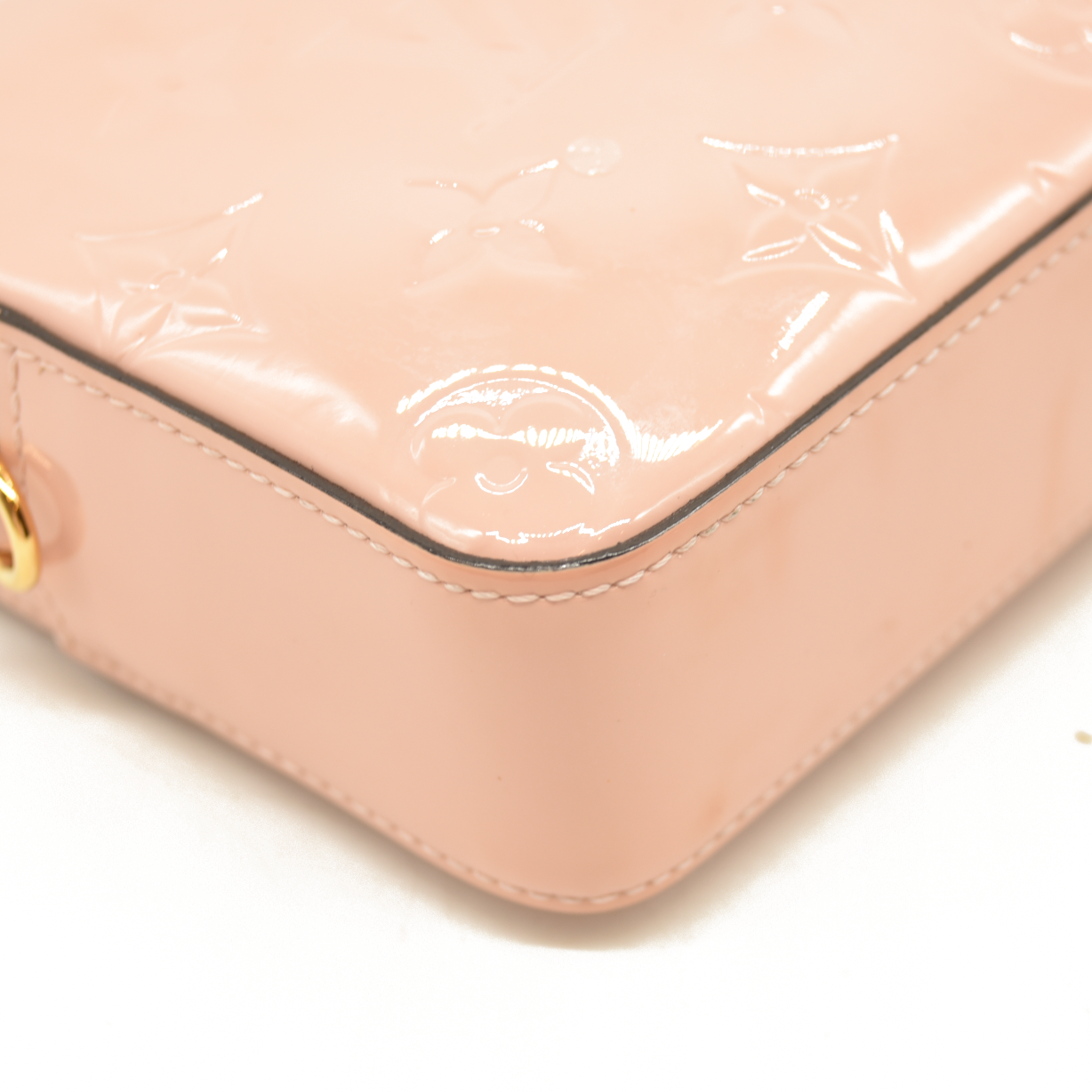 Louis Vuitton  Vernis Camera Pouch Rose Ballerine TS3177