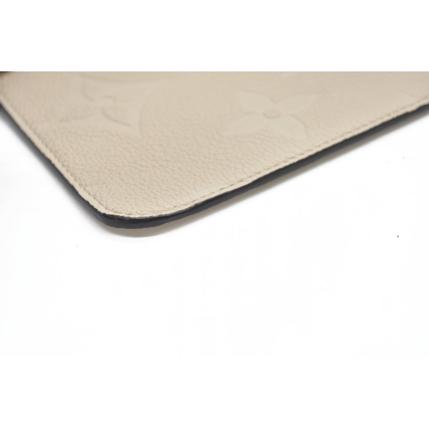 AUCTION $2710 Louis Vuitton  Empreinte Monogram Giant Neverfull MM Pochette Cream