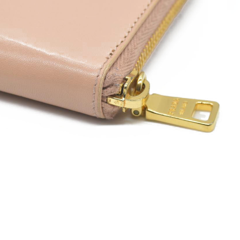 $925 PRADA Logo Ribbon Leather Long Bifold Wallet Light Pink