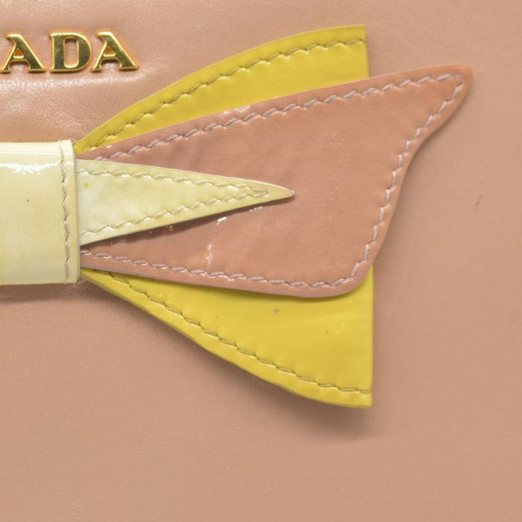 $925 PRADA Logo Ribbon Leather Long Bifold Wallet Light Pink