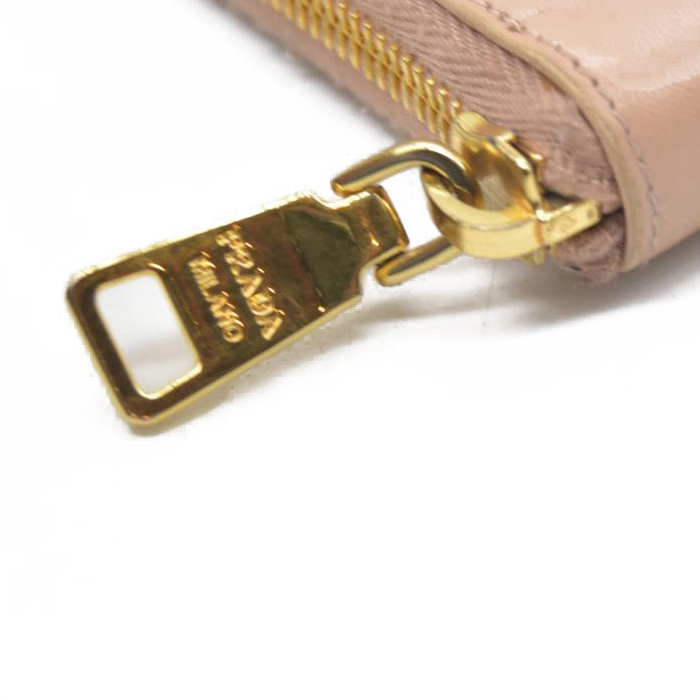 $925 PRADA Logo Ribbon Leather Long Bifold Wallet Light Pink
