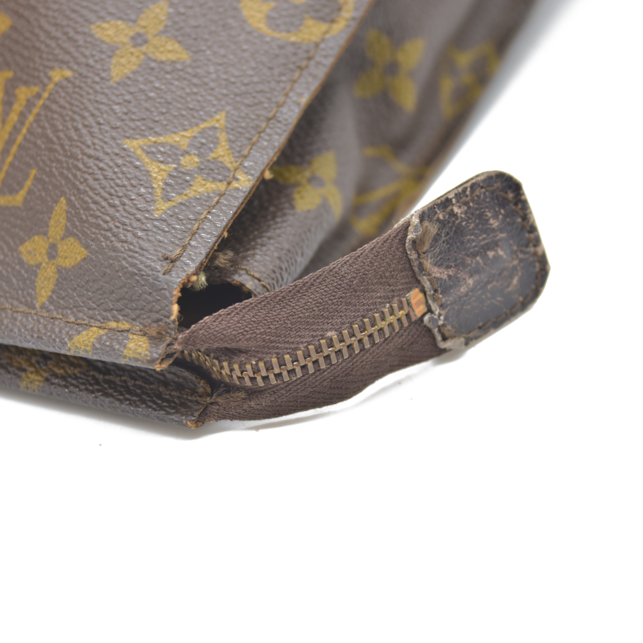 Louis Vuitton Monogram Poche Toilette 26 Cosmetics Pouch Purse Brown