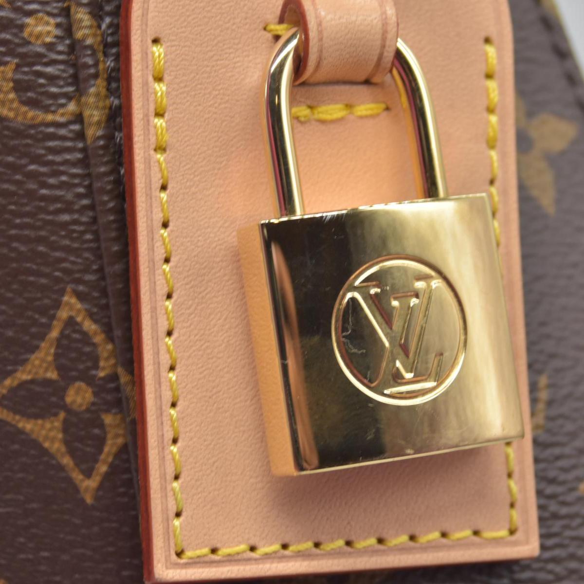 $2740 RFID Louis Vuitton Monogram Slouchy MM Tote