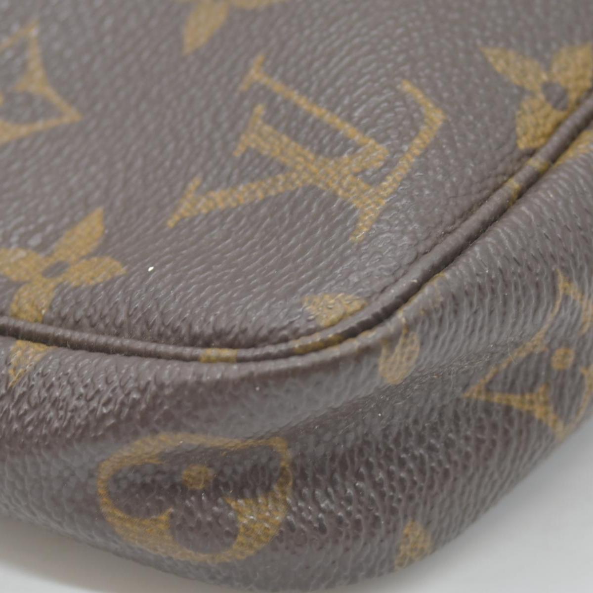 $1290 2001 Louis Vuitton Monogram Pochette Accessories Pouch Bag VI0031