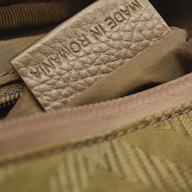 $1350 Burberry Check Jacquard Pocket Crossbody Bag Computer Bag