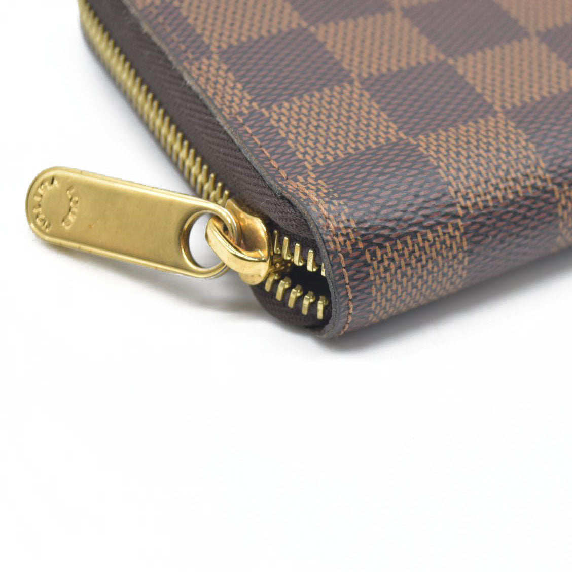 $915 2021 Louis Vuitton  Damier Ebene Zippy Wallet MI0231