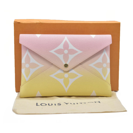 AUCTION $1020 Louis Vuitton  Monogram Giant By The Pool Large Kirigami Pochette Pink