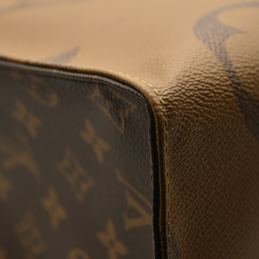Louis Vuitton  Reverse Monogram Giant Onthego GM RFID-confirmed/DU3169