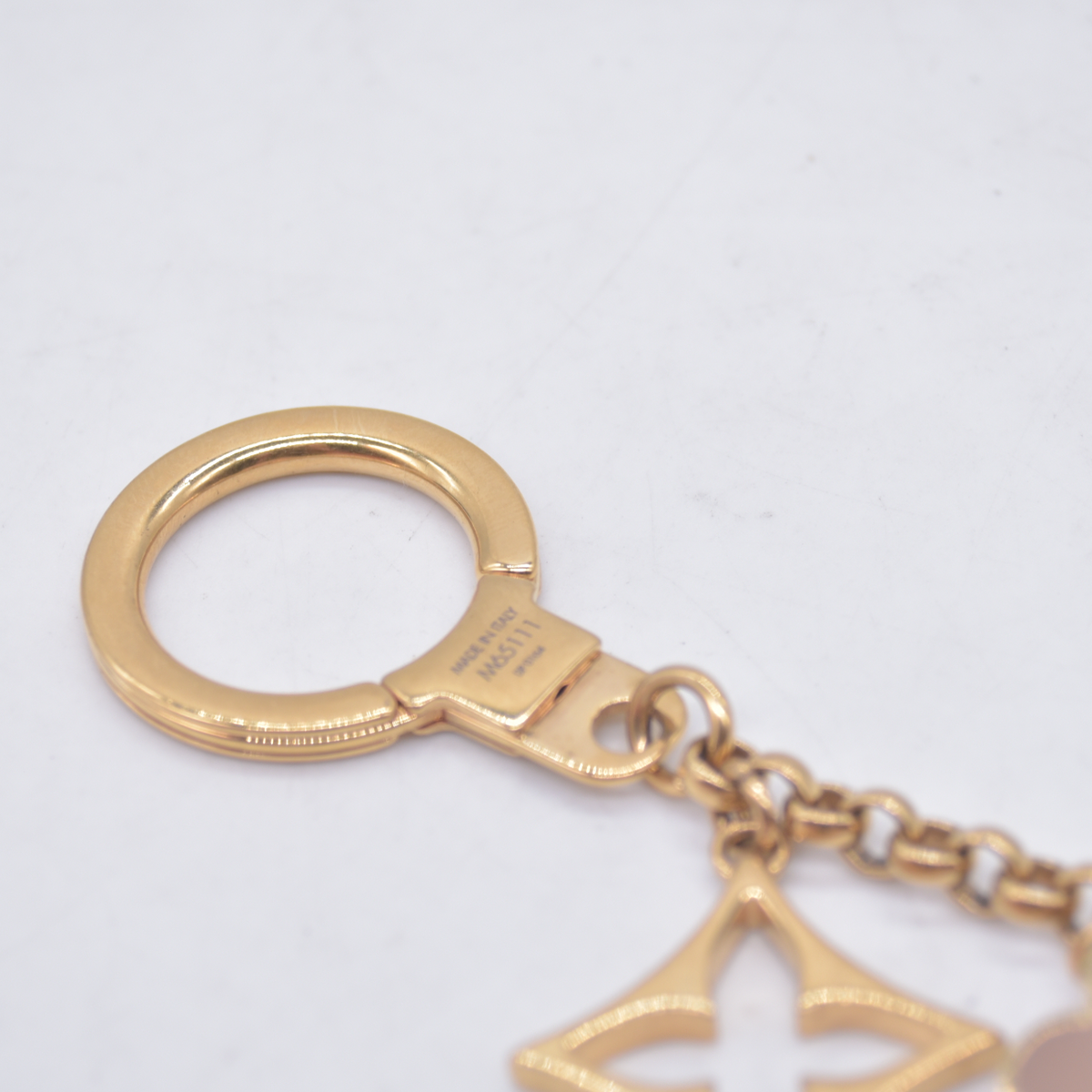 $675 2014 Louis Vuitton  Fleur De Monogram Bag Charm & Key Holder 10020843