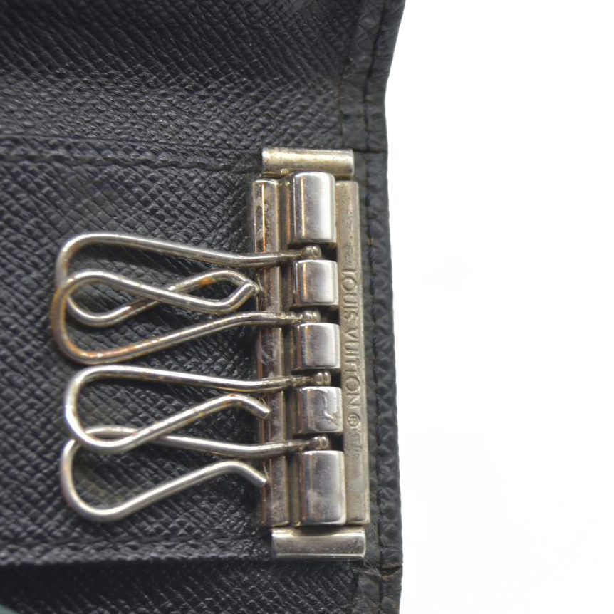 $345 Louis Vuitton Taiga Leather Multicles 4 Ring Key Case Ardoise CA1025