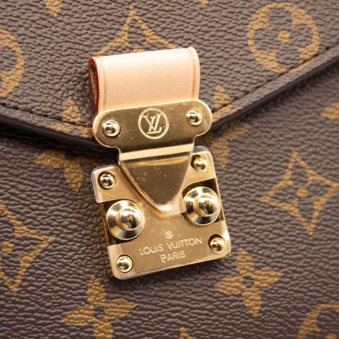 NEW Louis Vuitton Monogram Pochette Metis