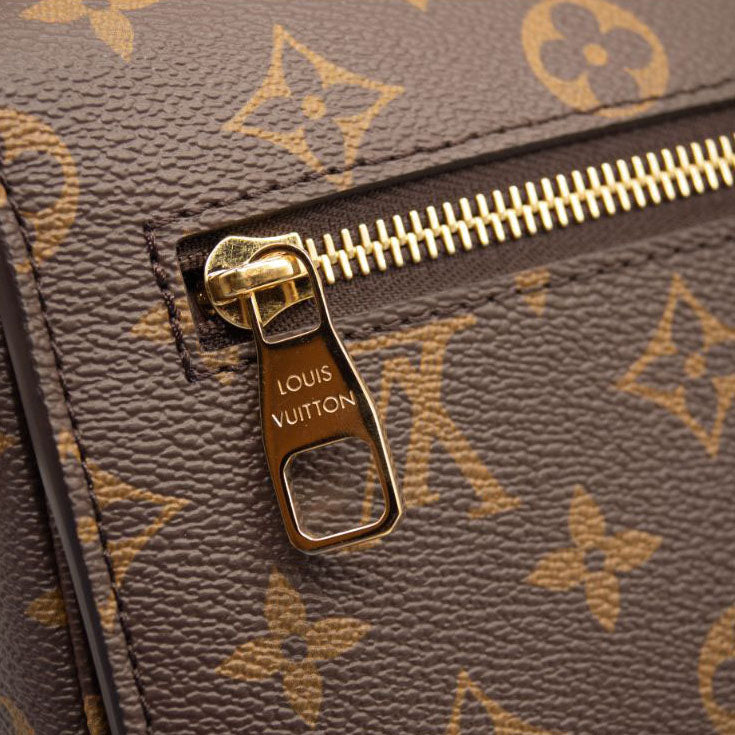 NEW Louis Vuitton Monogram Pochette Metis