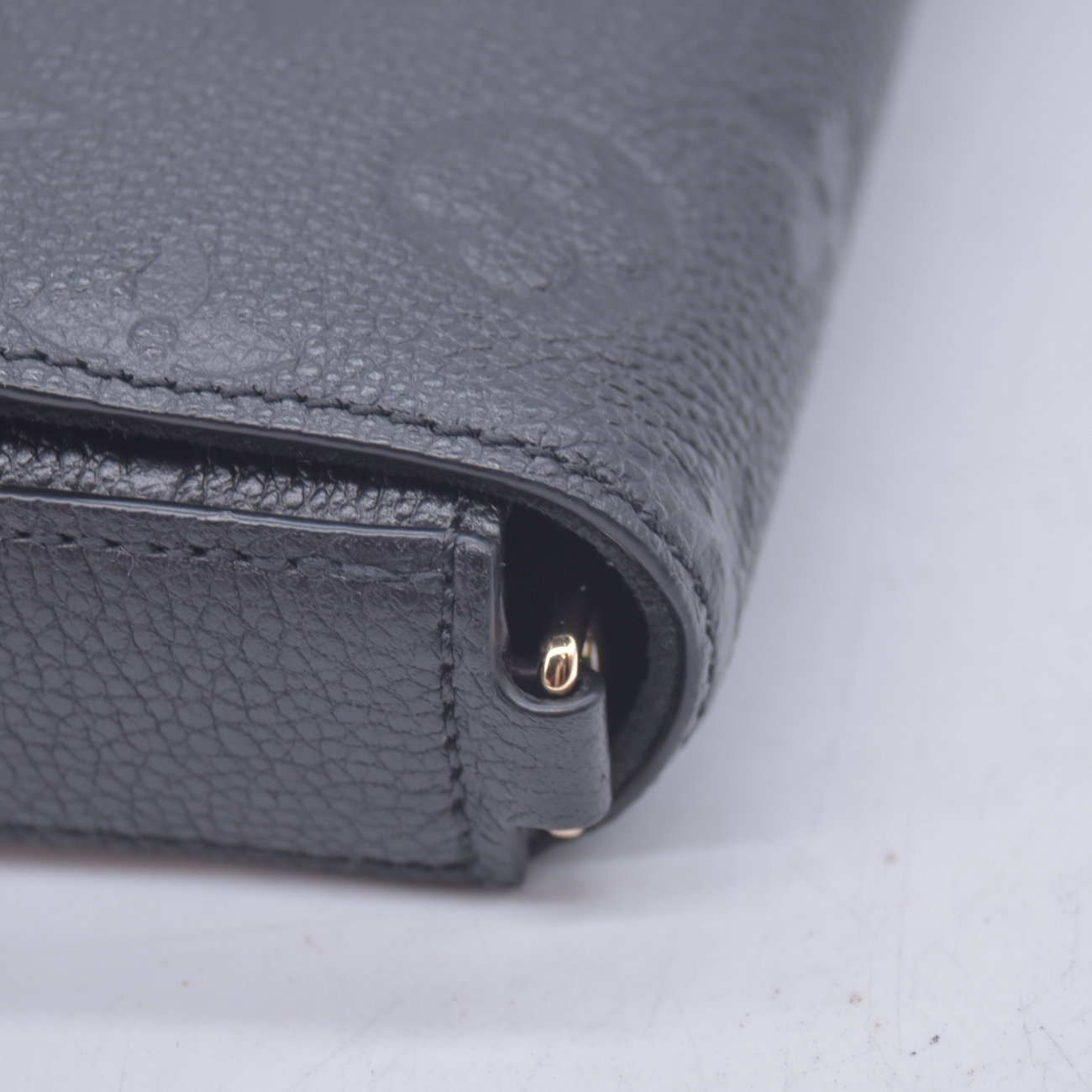 $1770 Louis Vuitton Felicie NM Black Empreinte RFID
