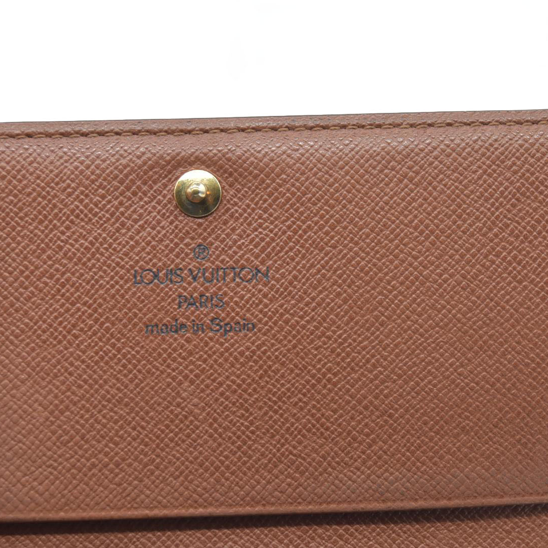 $560 Louis Vuitton Monogram Porte Monnaie Billets Tresor Bifold Wallet CA0959