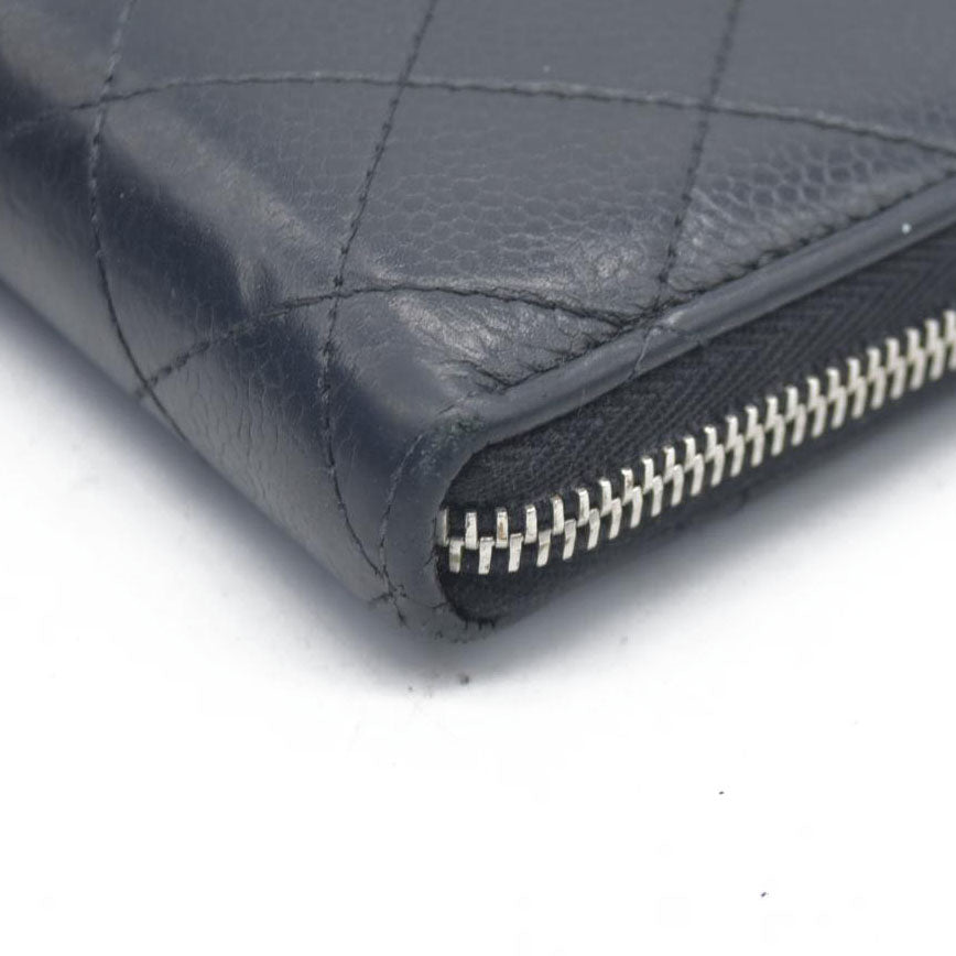 $1200 Chanel 2011 Caviar Leather Zip Around Long Wallet