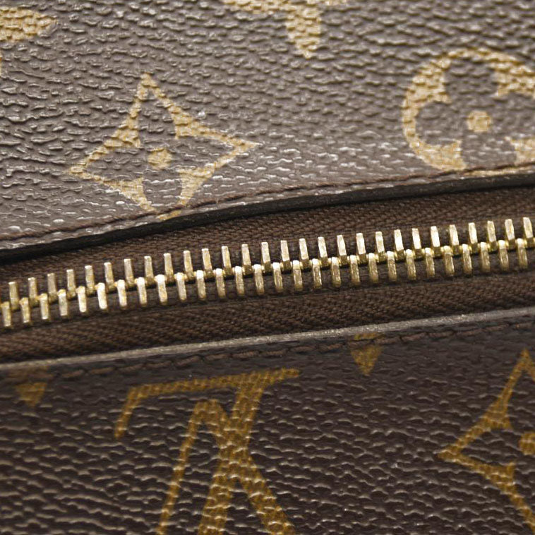 LOUIS VUITTON Monogram Pochette Metis