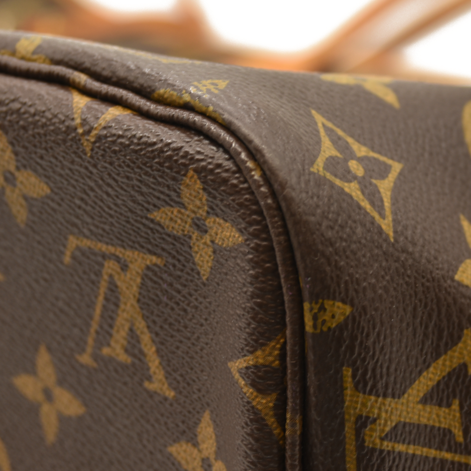 Louis Vuitton Monogram V Neverfull MM Grenade with Pouch CA1125