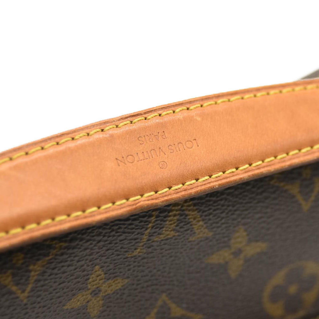 LOUIS VUITTON Monogram Pochette Metis