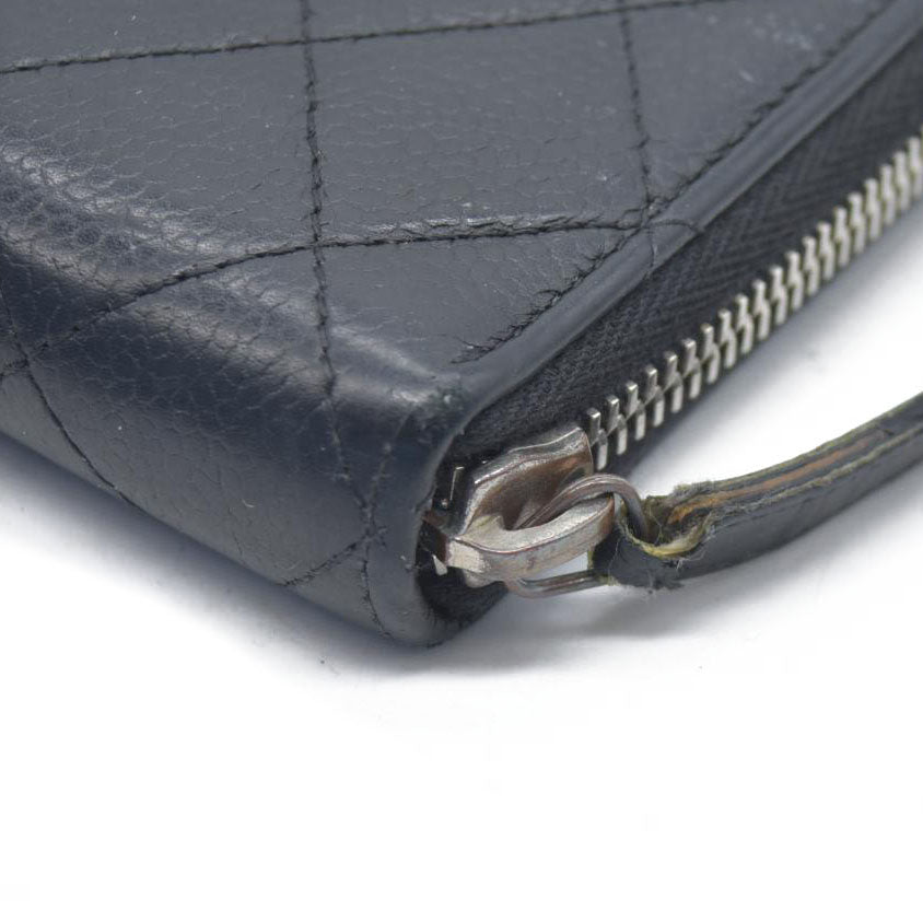 $1200 Chanel 2011 Caviar Leather Zip Around Long Wallet