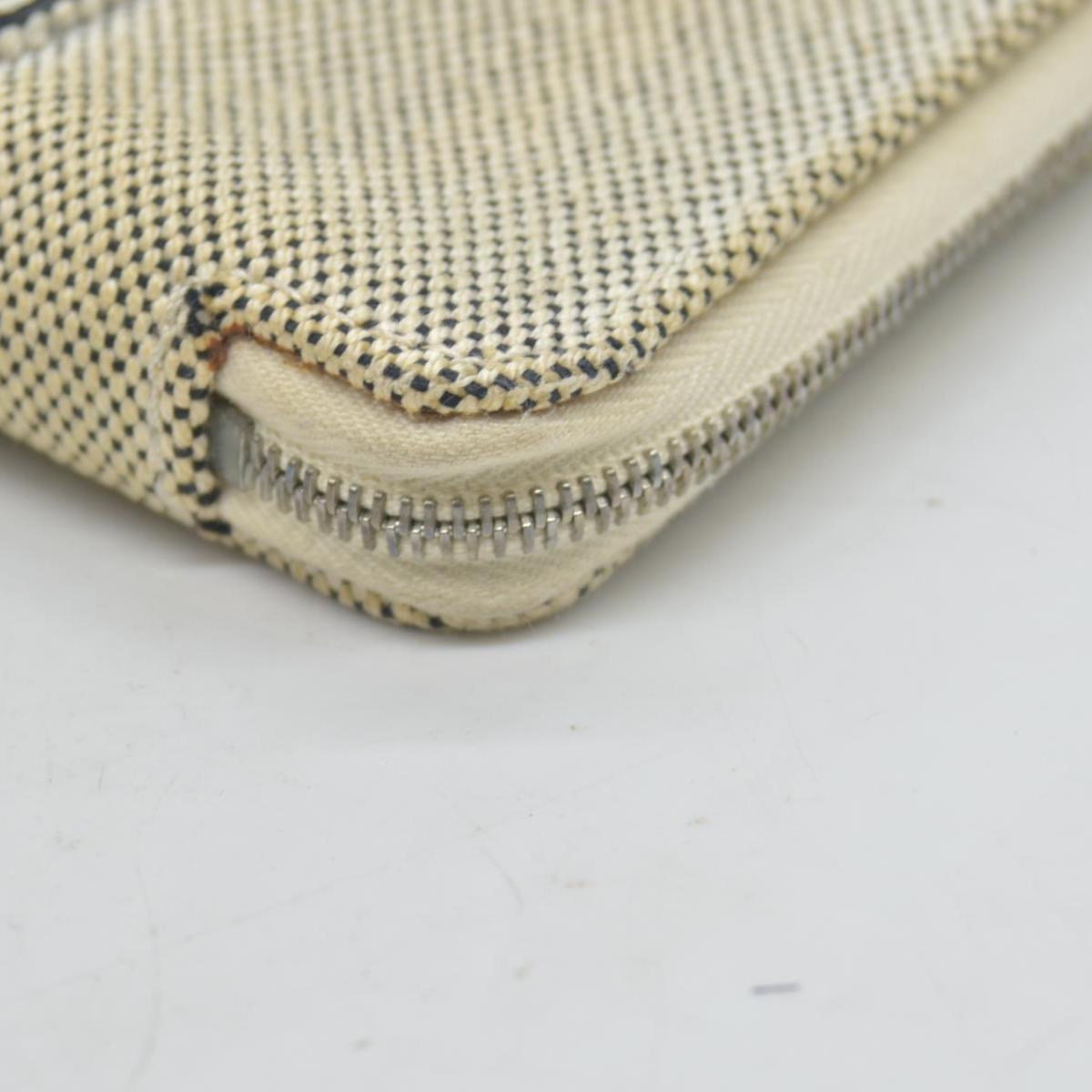 Hermès  Herline Travel Wallet CONSIGNMENT