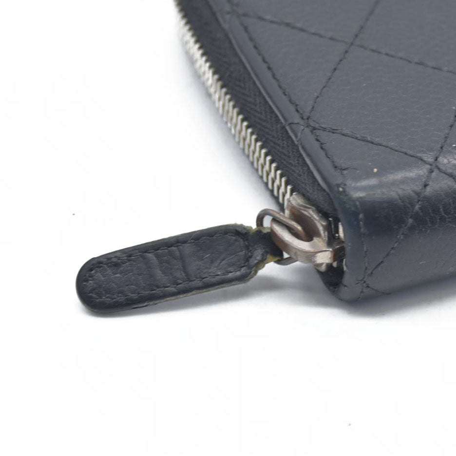 $1200 Chanel 2011 Caviar Leather Zip Around Long Wallet