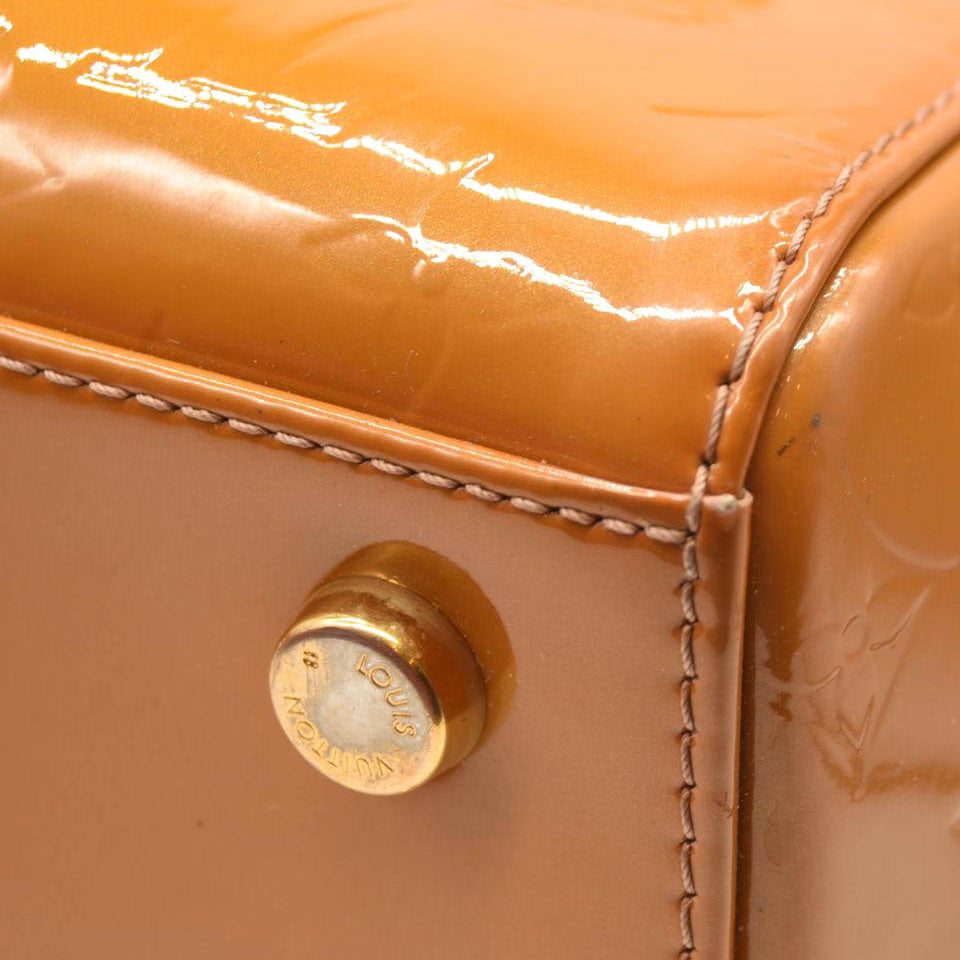 LOUIS VUITTON Vernis Brea MM Bronze
